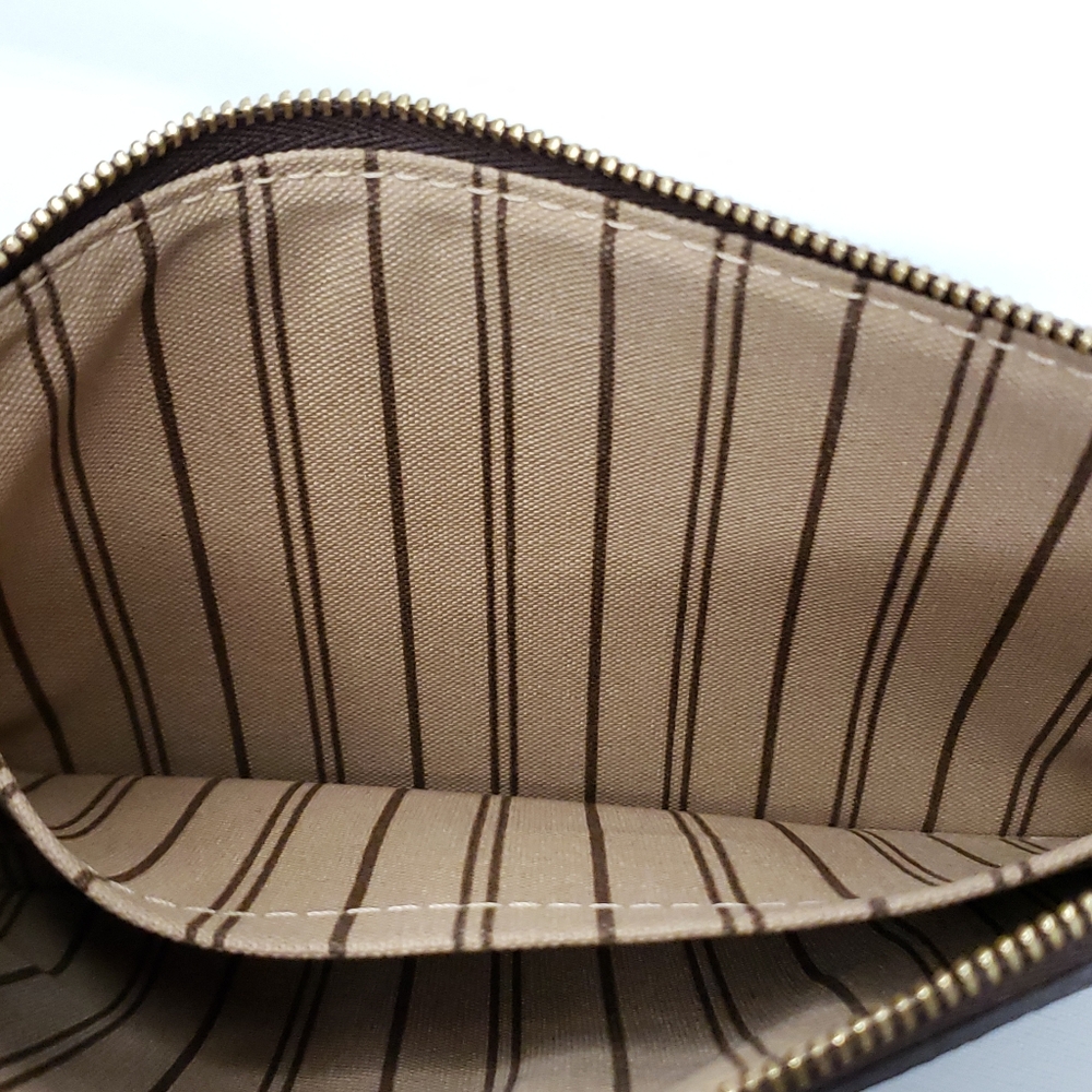 Authentic Louis Vuitton Neverfull Pochette Monogram Wristlet Clutch - Picture 12 of 14